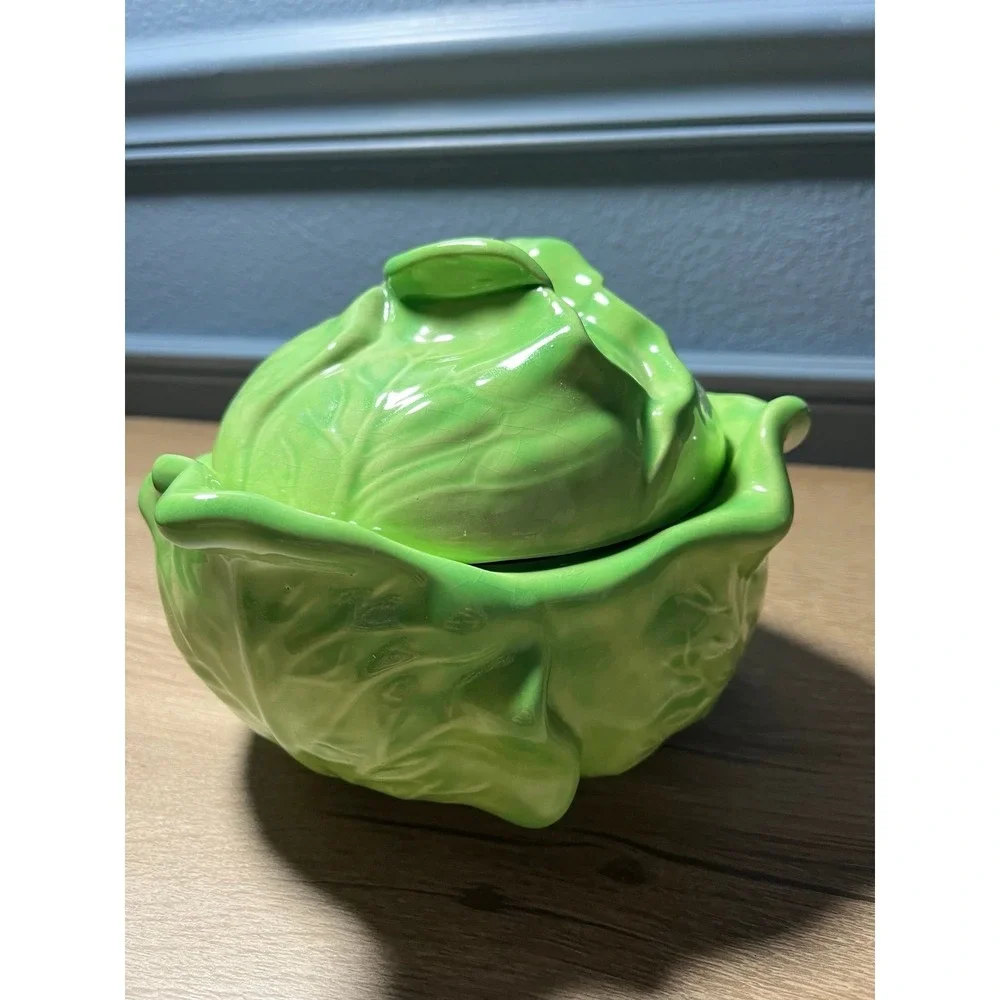 Vtg Green Cabbage Ceramic Dish/ Lid - HOLLAND MOLD‎